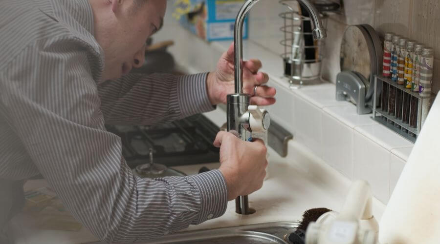 Local annual plumbing maintenance in East Carondelet, IL